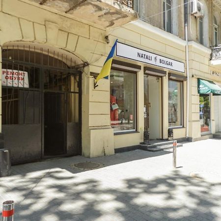 Comfortable Apartment In The Very Center Of אודסה מראה חיצוני תמונה
